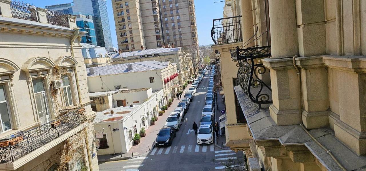 Pilot City Hotel Baku Exteriör bild